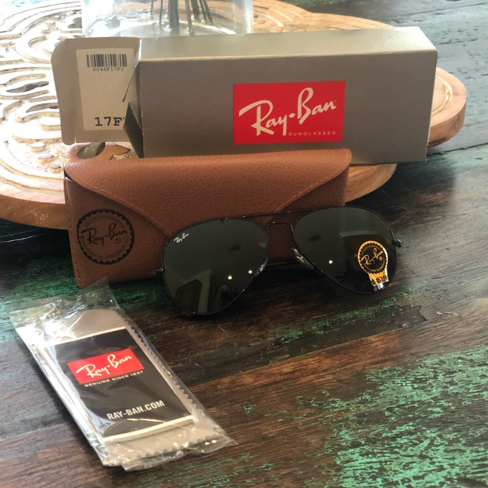 Aviator Raybans